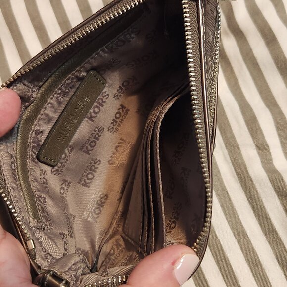 Pewter Michael Kors Wristlet - Picture 5 of 10
